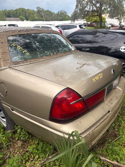 2000 Mercury Grand Marquis Location - Ford - Row 37 - Stock # H48187