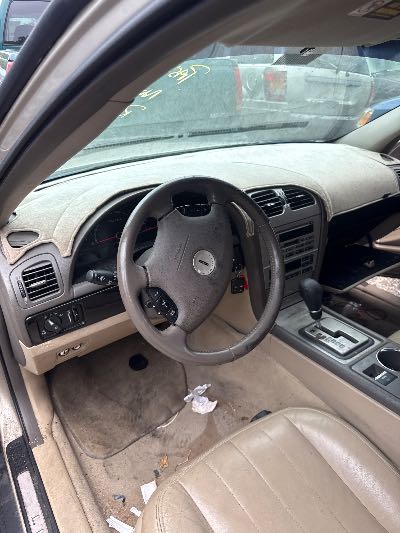 2005 Lincoln LS Location - Ford - Row 31 - Stock # H49070