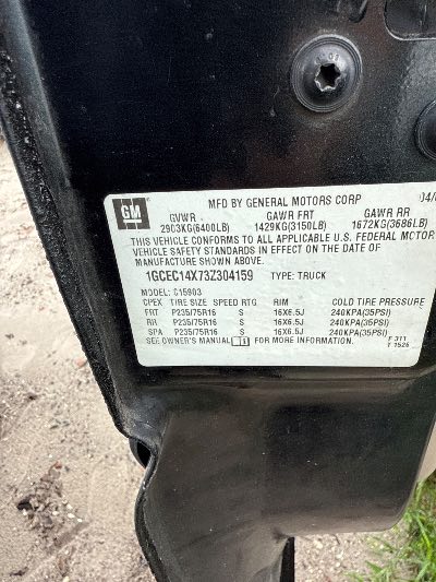 2003 Chevrolet Silverado 1500 Location - Large Trucks & Vans - Row 25 - Stock # H48994