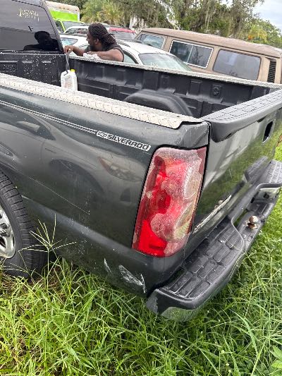 2003 Chevrolet Silverado 1500 Location - Large Trucks & Vans - Row 25 - Stock # H48994