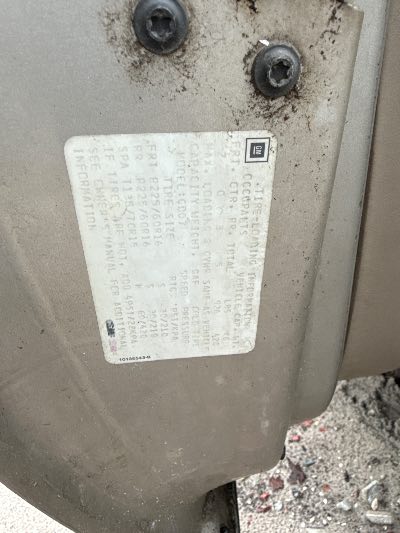 1996 Buick Riviera Location - GM - Row 37 - Stock # H48993