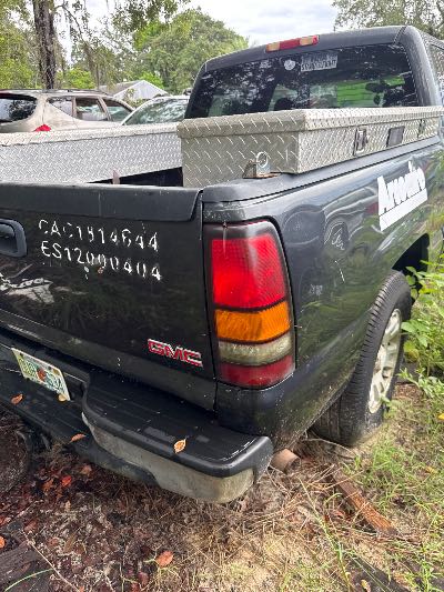 2005 GMC Sierra 1500 Location - Large Trucks & Vans - Row 26 - Stock # H48466