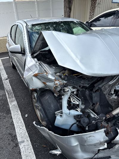 2011 Dodge Avenger Location - Chrysler - Row 44 - Stock # H49118