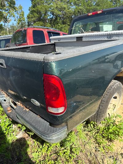 2003 Ford F-150 Location - Large Trucks & Vans - Row 25 - Stock # H48100