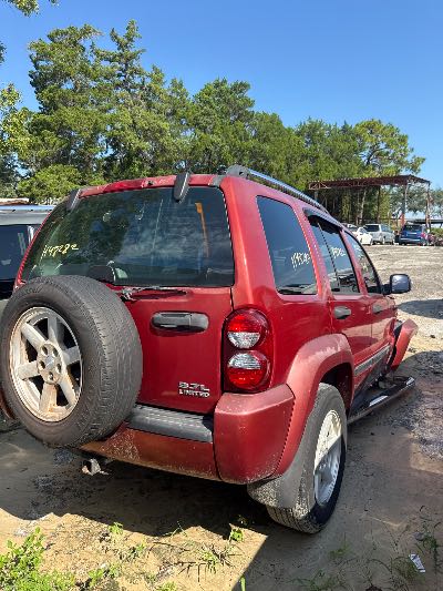 2007 Jeep Liberty Location - Chrysler - Row 45 - Stock # H48282