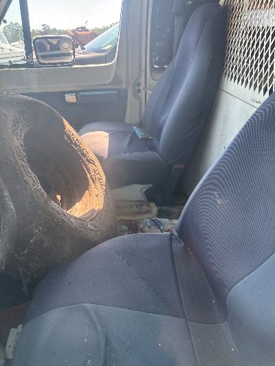 1993 Dodge Ram Van Location - Large Trucks & Vans - Row 25 - Stock # H47931