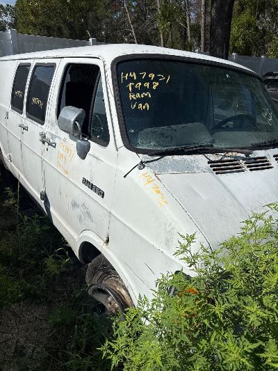 1993 Dodge Ram Van Location - Large Trucks & Vans - Row 25 - Stock # H47931