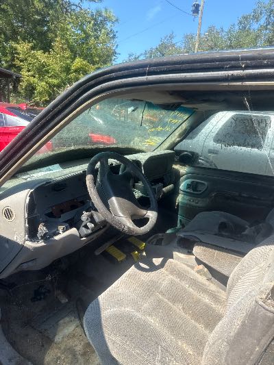 1997 GMC Suburban Location - Large Trucks & Vans - Row 26 - Stock # H49124