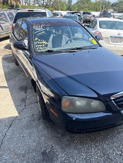 2006 Hyundai Elantra Location - Imports - Row 44 - Stock # H49044