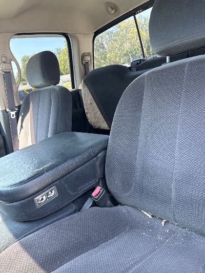 2003 Dodge Ram 2500 Location - Large Trucks & Vans - Row 34 - Stock # H49093