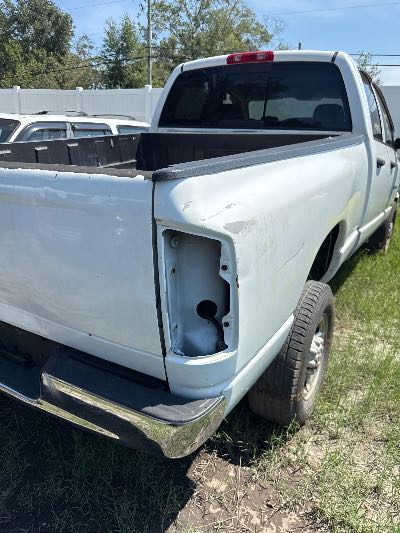 2003 Dodge Ram 2500 Location - Large Trucks & Vans - Row 34 - Stock # H49093