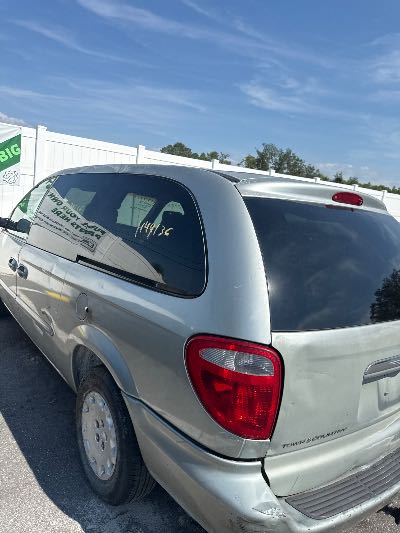 2003 Chrysler Town & Country Location - Chrysler - Row 46 - Stock # H49136