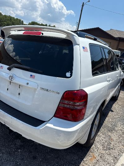 2003 Toyota Highlander Location - Imports - Row 8 - Stock # H49141