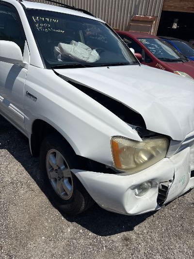 2003 Toyota Highlander Location - Imports - Row 8 - Stock # H49141