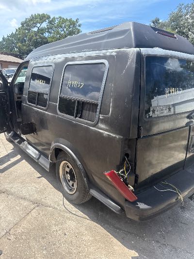 1995 Chevrolet Astro Location - GM - Row 36 - Stock # H49157