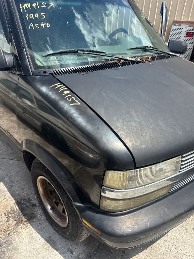 1995 Chevrolet Astro Location - GM - Row 36 - Stock # H49157