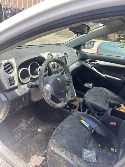 2009 Pontiac Vibe Location - GM - Row 37 - Stock # H49155