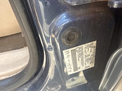 2003 Ford Expedition Location - Large Trucks & Vans - Row 24 - Stock # H49150