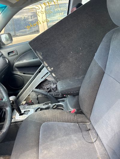 2004 Mitsubishi Outlander Location - Imports - Row 28 - Stock # H49162