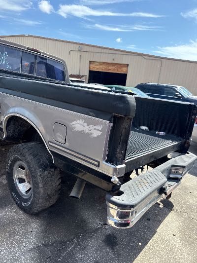 1995 Ford F-150 Location - Large Trucks & Vans - Row 26 - Stock # H49148