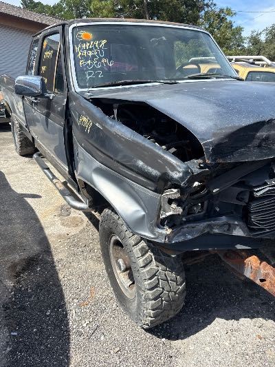 1995 Ford F-150 Location - Large Trucks & Vans - Row 26 - Stock # H49148