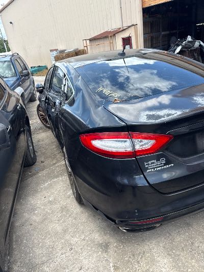 2014 Ford Fusion Location - Ford - Row 31 - Stock # H49175