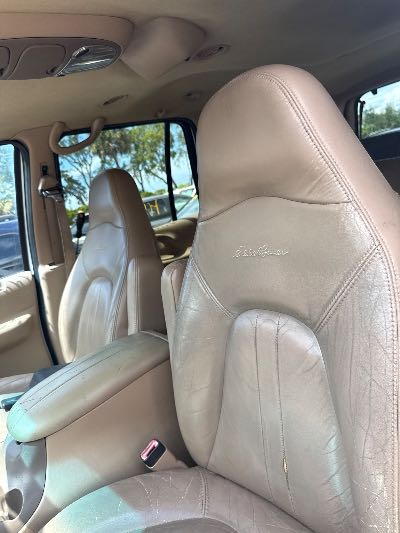 1997 Ford Expedition Location - Large Trucks & Vans - Row 25 - Stock # H49177