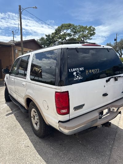 1997 Ford Expedition Location - Large Trucks & Vans - Row 25 - Stock # H49177