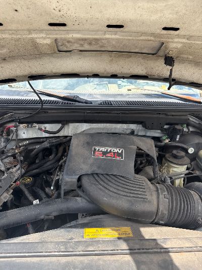 1997 Ford Expedition Location - Large Trucks & Vans - Row 25 - Stock # H49177