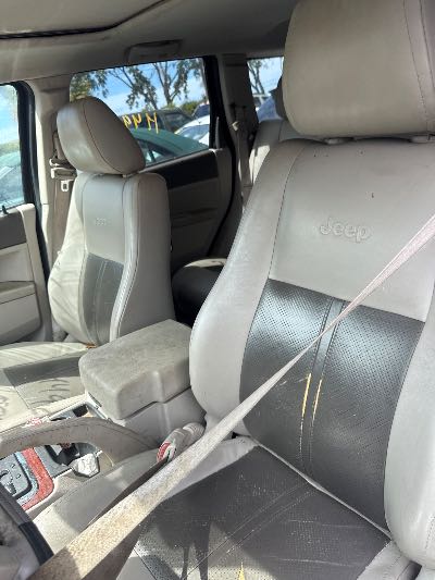 2006 Jeep Grand Cherokee Location - Chrysler - Row 46 - Stock # H49176