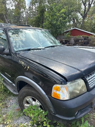 2005 Ford Explorer Location - Ford - Row 31 - Stock # H49139