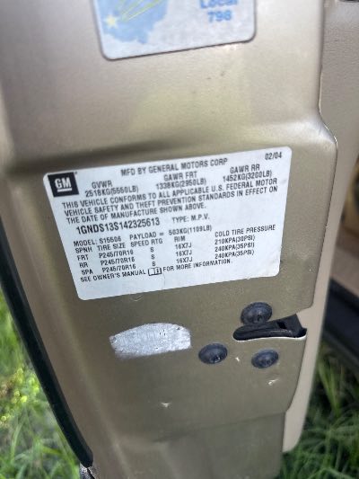 2004 Chevrolet TrailBlazer Location - GM - Row 29 - Stock # H49097