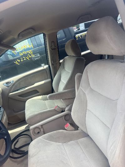 2006 Honda Odyssey Location - Imports - Row 30 - Stock # H49174