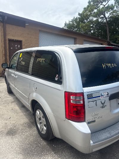 2009 Dodge Grand Caravan Location - Chrysler - Row 46 - Stock # H49182