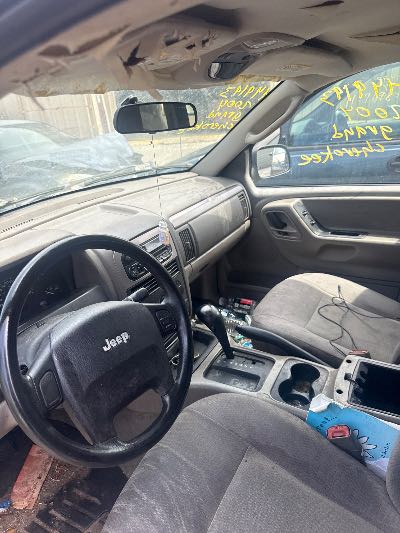 2004 Jeep Grand Cherokee Location - Chrysler - Row 46 - Stock # H49193