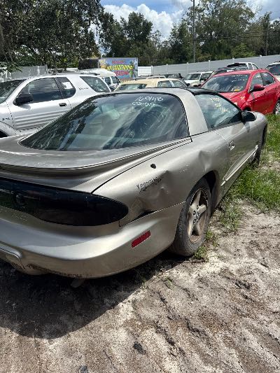 2000 Pontiac Firebird Location - GM - Row 28 - Stock # H49089