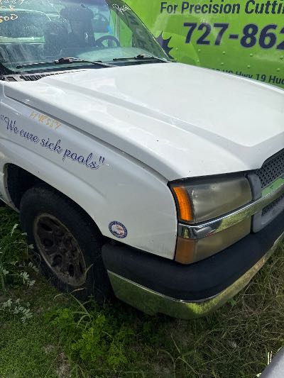 2005 Chevrolet Silverado 1500 Location - Large Trucks & Vans - Row 29 - Stock # H48584