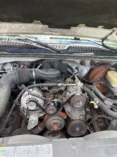 2005 Chevrolet Silverado 1500 Location - Large Trucks & Vans - Row 29 - Stock # H48584