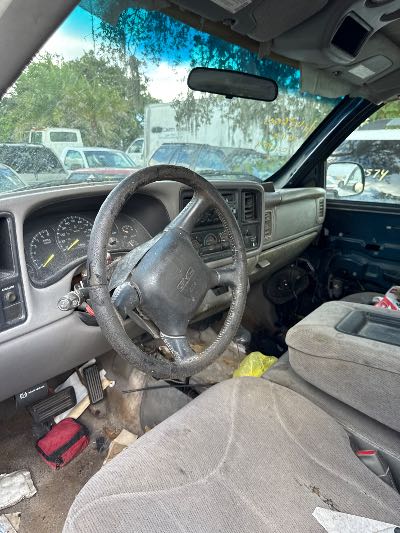 1999 GMC Sierra 1500 Location - Large Trucks & Vans - Row 31 - Stock # H48600