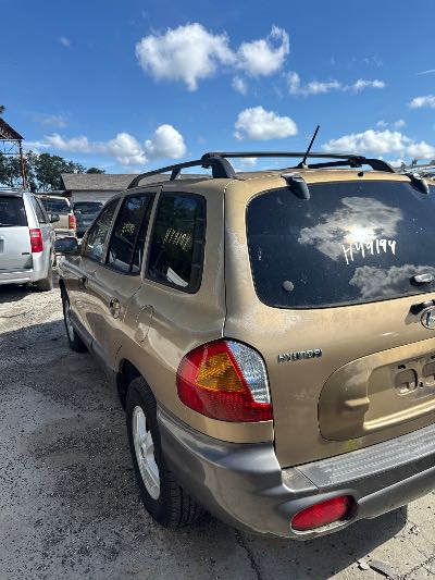2004 Hyundai Santa Fe Location - Imports - Row 31 - Stock # H49194
