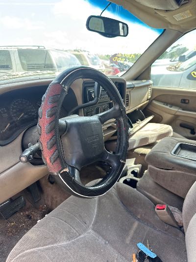 2002 GMC Sierra 1500 Location - Large Trucks & Vans - Row 27 - Stock # H49142