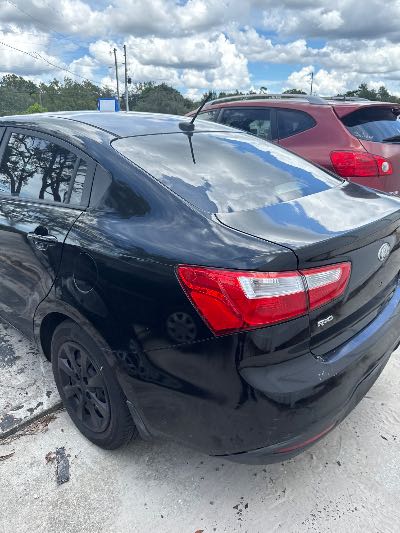 2013 Kia Rio Location - Imports - Row 45 - Stock # H49172