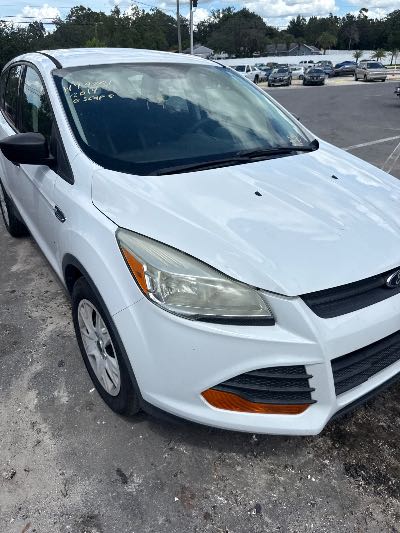 2014 Ford Escape Location - Ford - Row 32 - Stock # H49201