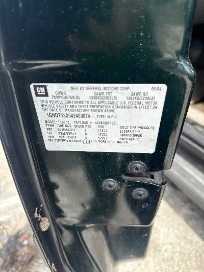 2004 Chevrolet TrailBlazer Location - GM - Row 38 - Stock # H49202