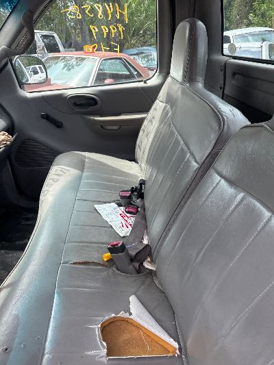 1999 Ford F-150 Location - Large Trucks & Vans - Row 50 - Stock # H48585