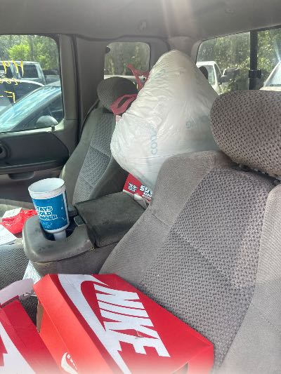 2001 Ford F-150 Location - Large Trucks & Vans - Row 36 - Stock # H48647