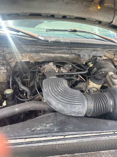 2001 Ford F-150 Location - Large Trucks & Vans - Row 36 - Stock # H48647