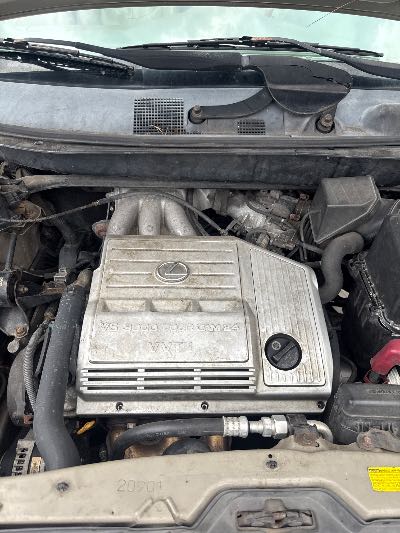 2001 Lexus RX 300 Location - Imports - Row 31 - Stock # H49221