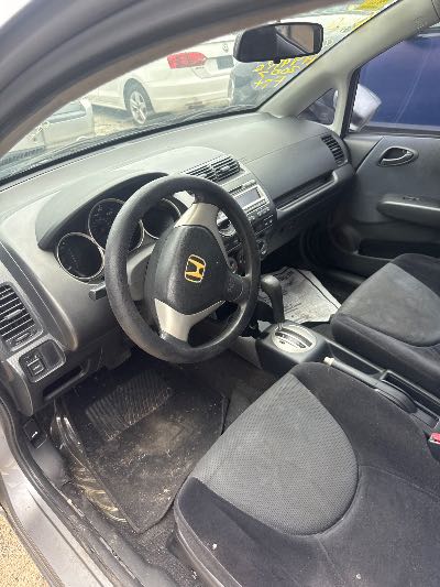 2007 Honda Fit Location - Imports - Row 32 - Stock # H49186