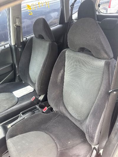 2007 Honda Fit Location - Imports - Row 32 - Stock # H49186